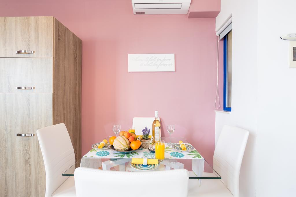 Apartamento Seaview Luxury Penthouse With Shared Swimming Pool Għajnsielem Exterior foto